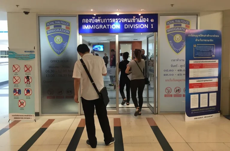 Expatriation Thaïlande — formalités d'immigration et visa pour s'installer en Thaïlande